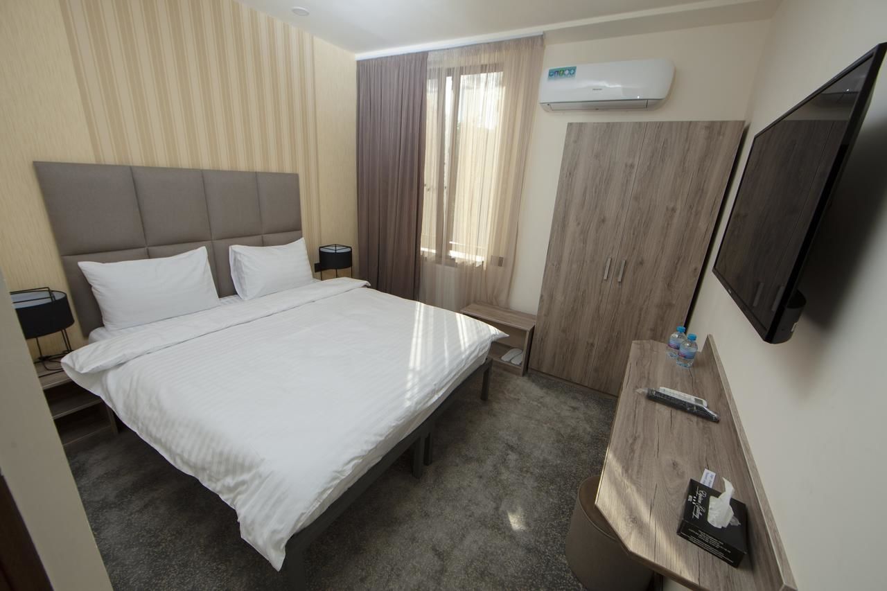 Отель Unique hotel Ереван