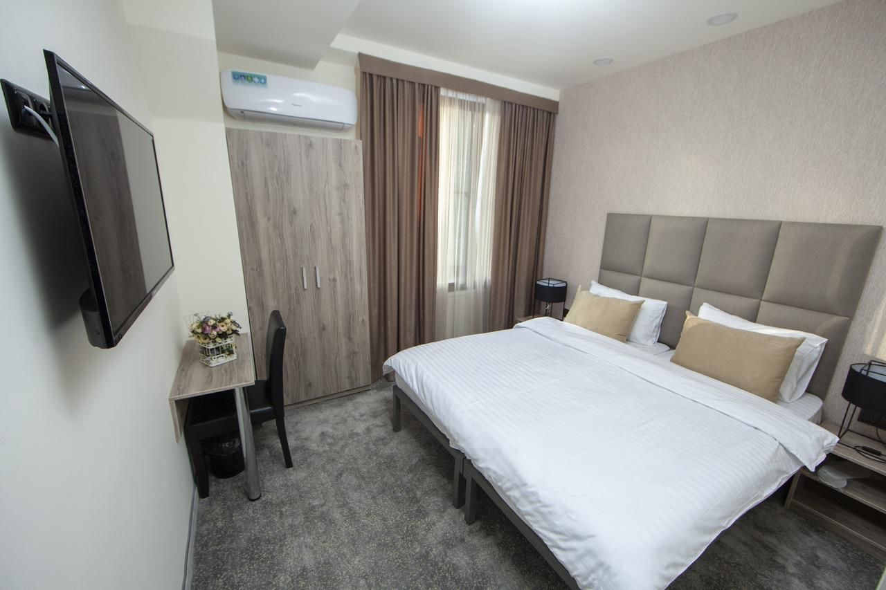 Отель Unique hotel Ереван